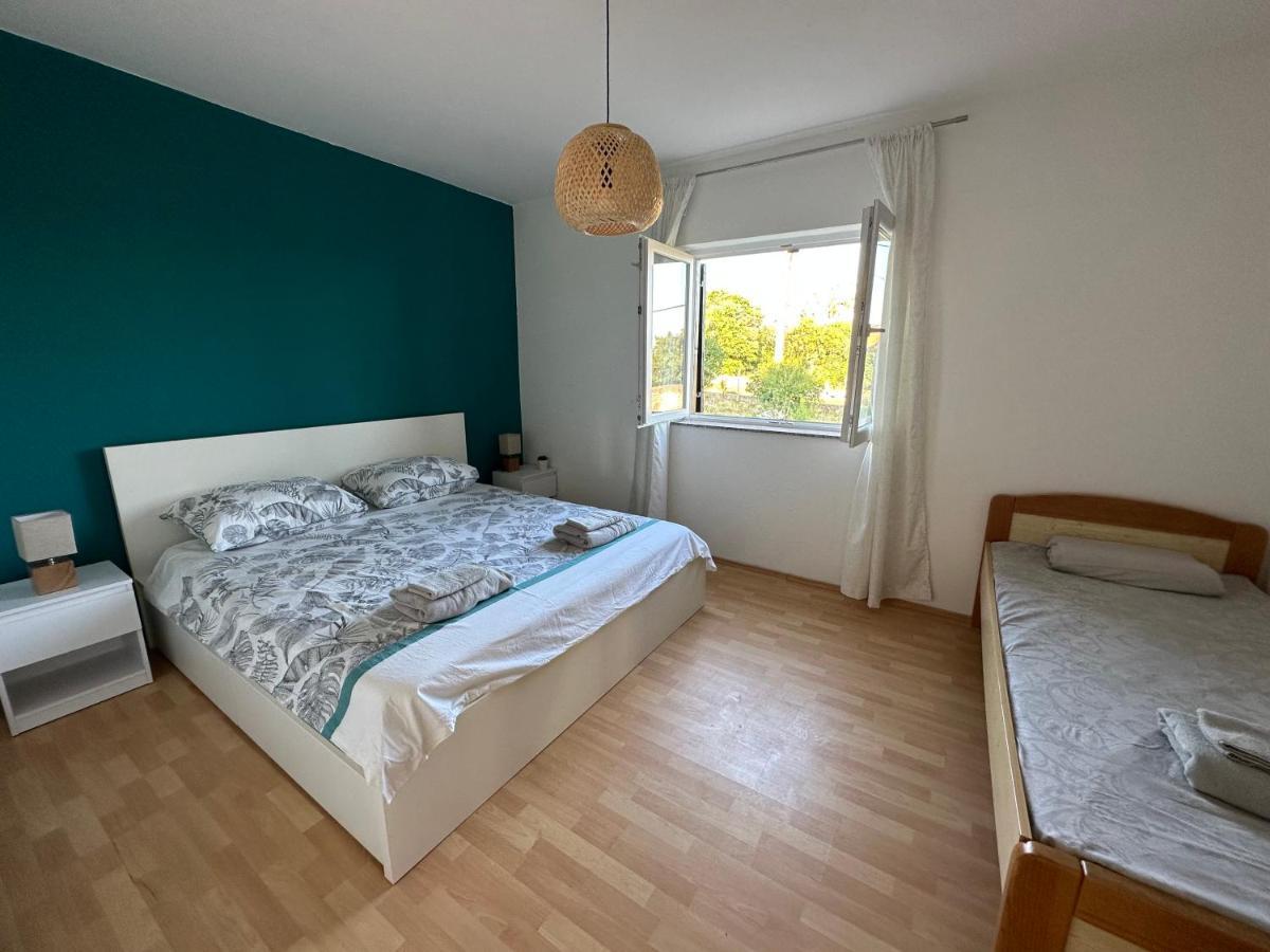 Villa Relax And Unwind: Family-Friendly House Near Zadar In Zagrad Esterno foto