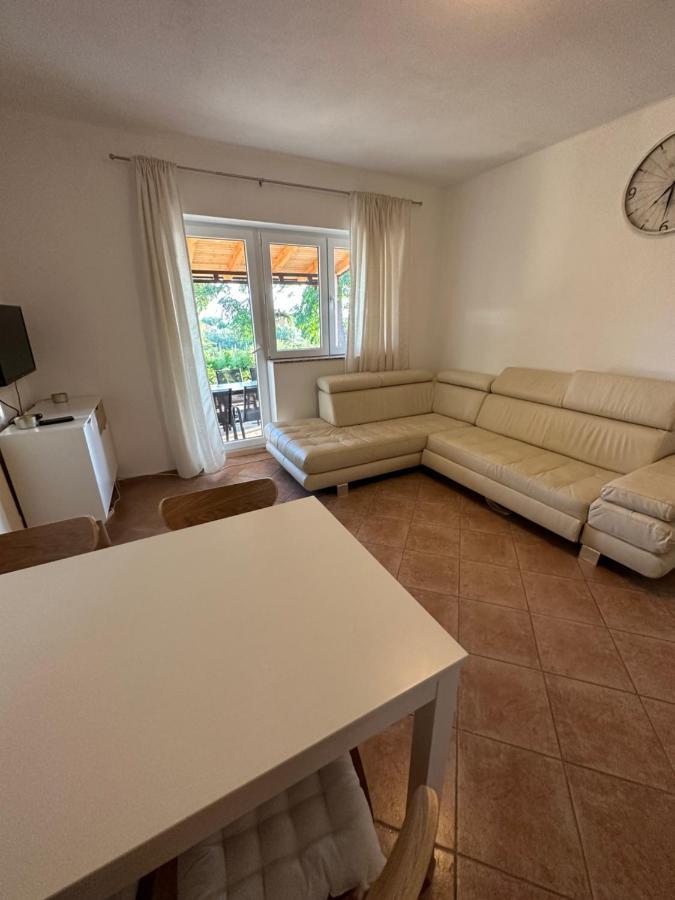 Villa Relax And Unwind: Family-Friendly House Near Zadar In Zagrad Esterno foto